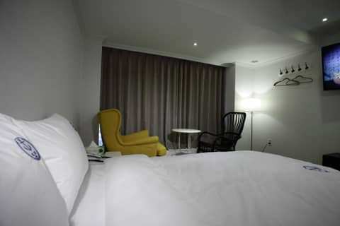 Hillside Hotel — photo 4