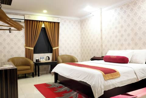 BI Executive Hotel — photo 4