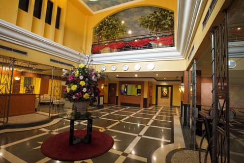 BI Executive Hotel — photo 7