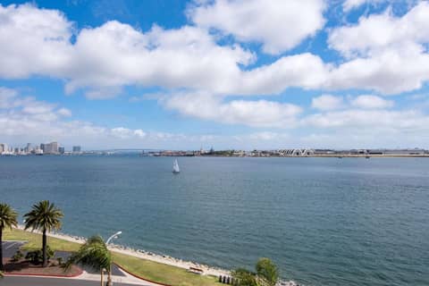 Hilton San Diego Airport/Harbor Island — photo 3
