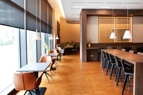 Hampton By Hilton Munich City Center East — photo 9