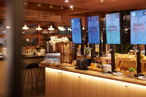 Hotel du Pin Nice Port by Soniho — dining
