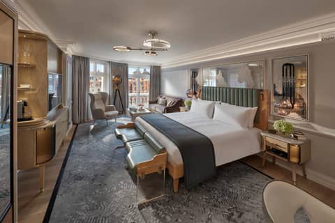 Mandarin Oriental Hyde Park, London — hotel room