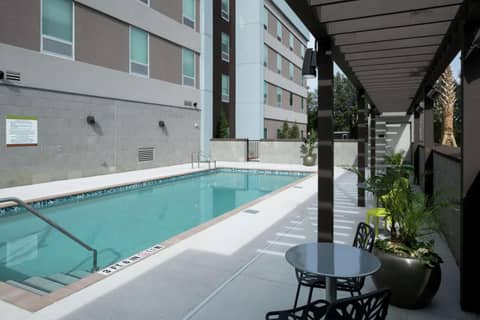 Home2 Suites By Hilton Jacksonville Airport — photo 3