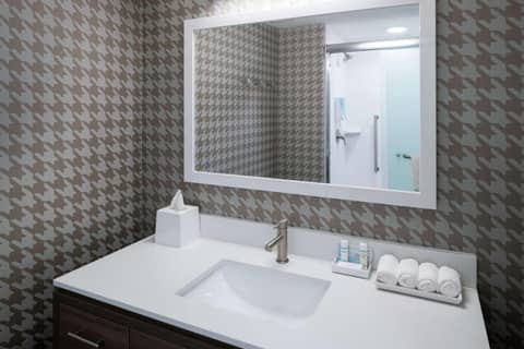 Home2 Suites By Hilton Jacksonville Airport — photo 5
