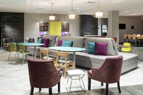 Home2 Suites By Hilton Jacksonville Airport — photo 6