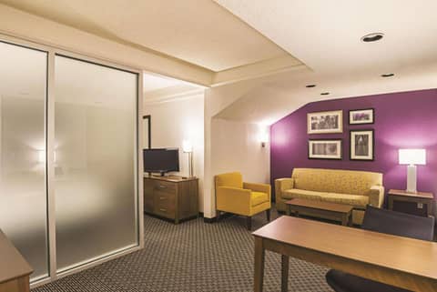 La Quinta by Wyndham Fort Worth North — photo 3
