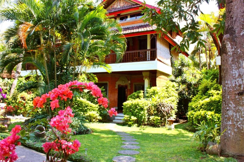 Puri Cendana Resort Bali — building