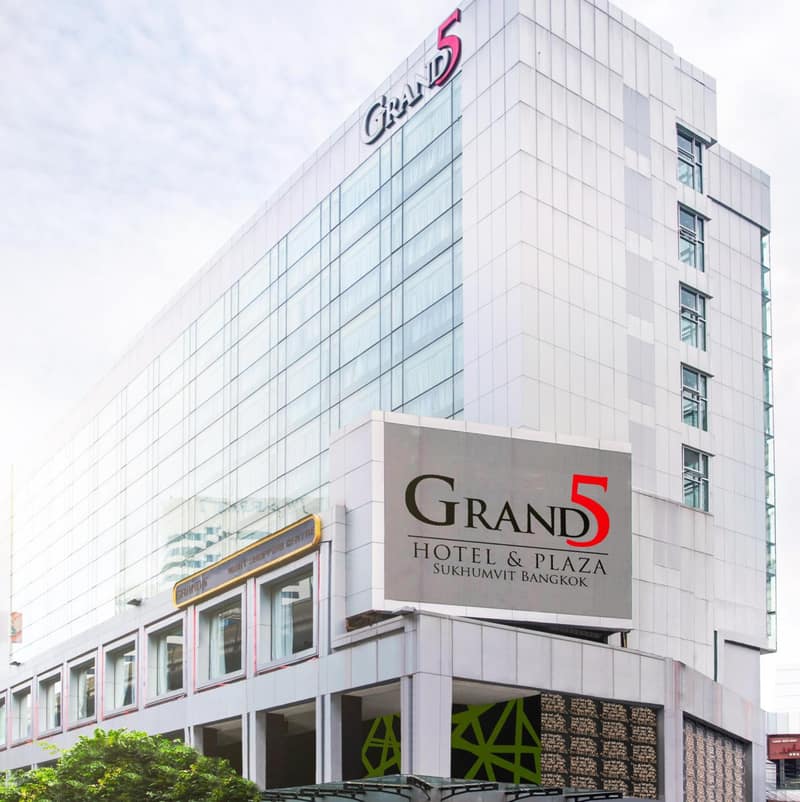 Grand 5 Hotel & Plaza Sukhumvit Bangkok — building