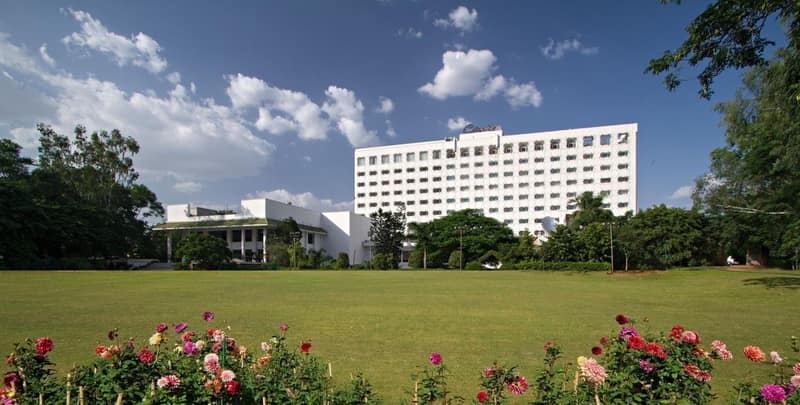 Clarks Amer — building