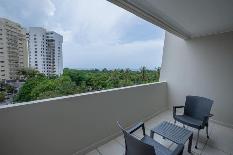 Dominican Fiesta Hotel — balance & terrace