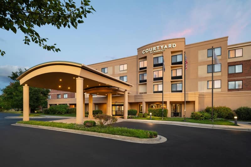 Courtyard Richmond North/Glen Allen — building