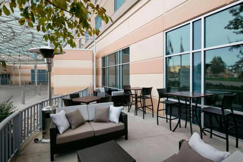 Courtyard by Marriott Indianapolis Downtown — photo 2