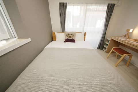 Standard Room (One Double Bed) with Kitchen - Non-Smoking - Cleaning Fee Extra - No Cleaning for Consecutive Night Stays — the supplier's photographs — photo 1