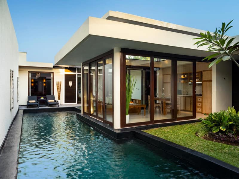 Avani Vacation Club Seminyak Bali — building