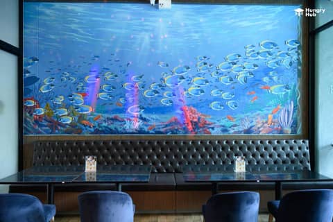 V20 Boutique Jacuzzi Hotel — photo 5