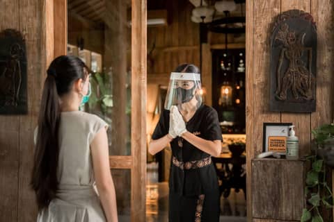 Kayumanis Jimbaran Private Villas & Spa — human