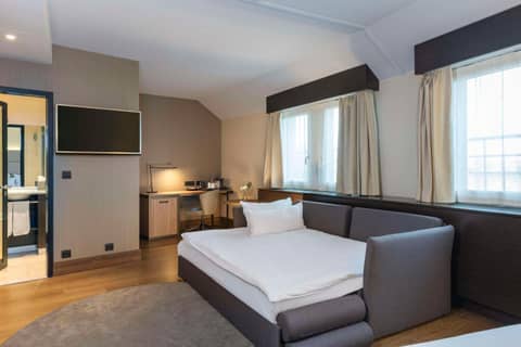 NH Geneva Airport Hotel — photo 4