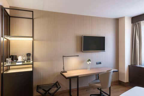 NH Geneva Airport Hotel — photo 8