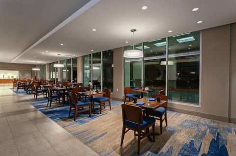 Holiday Inn Los Angeles - LAX Airport by IHG — photo 6