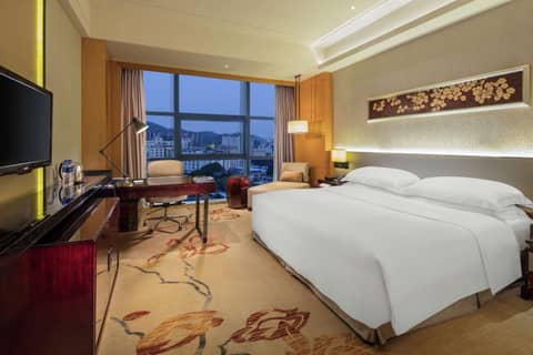 Hilton Guangzhou Baiyun-Conton Fair Free Shuttle Bus Service and Free Registration — photo 9