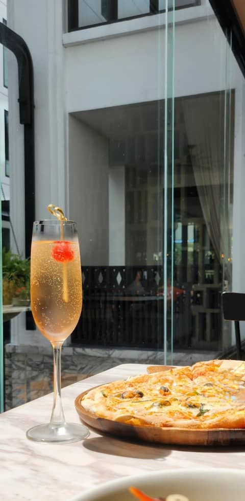 Mövenpick Hotel Sukhumvit 15 Bangkok — photo 2