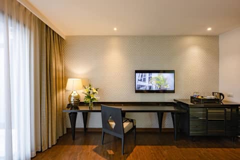 Superior King Room — the supplier's photographs — photo 1