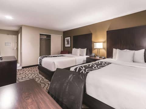 La Quinta by Wyndham Collinsville - St. Louis — photo 2