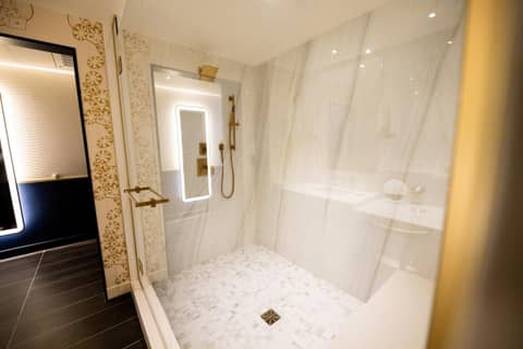 Circa Resort & Casino - Adults Only — photo 3