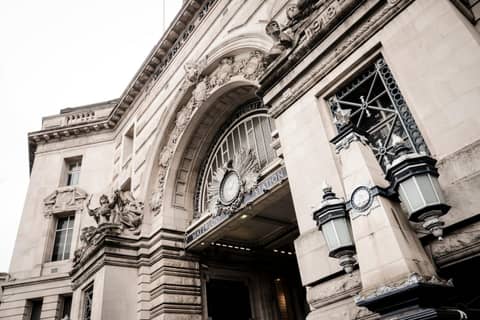 The Wellington Hotel — building