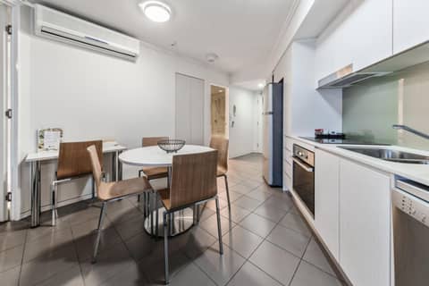 The Capitol Apartments — photo 3