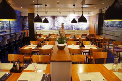 Hotel Haaga Central Park — dining