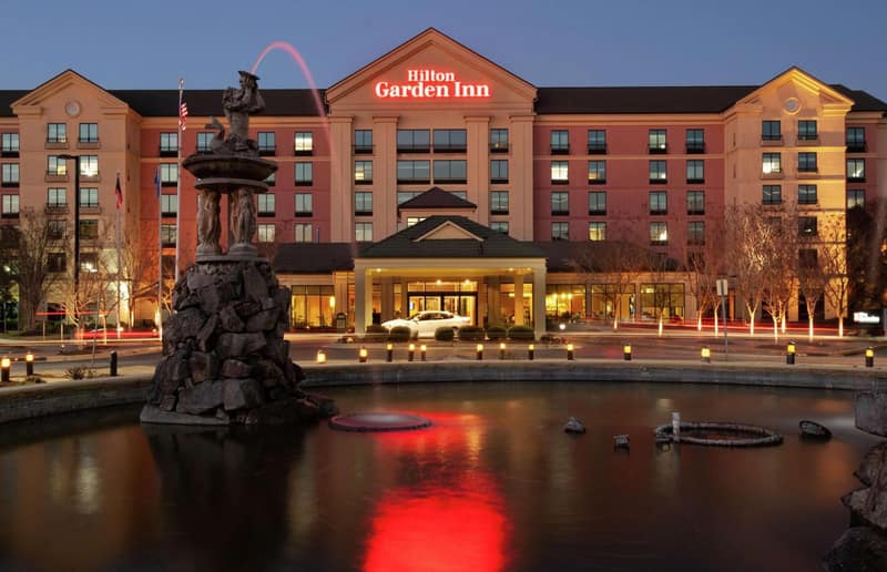 Hilton Garden Inn Atlanta Airport/Millenium Center — building