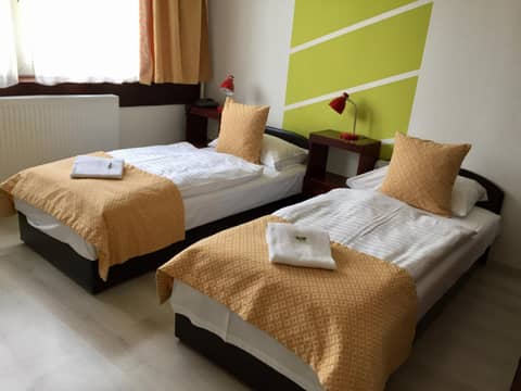 Hotel Gloria Budapest City Center — photo 7