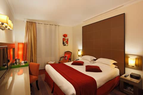 Westside Arc de Triomphe Hotel — photo 3