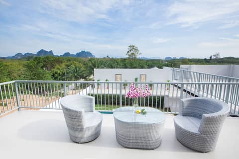 Lux Family Villas — balance & terrace