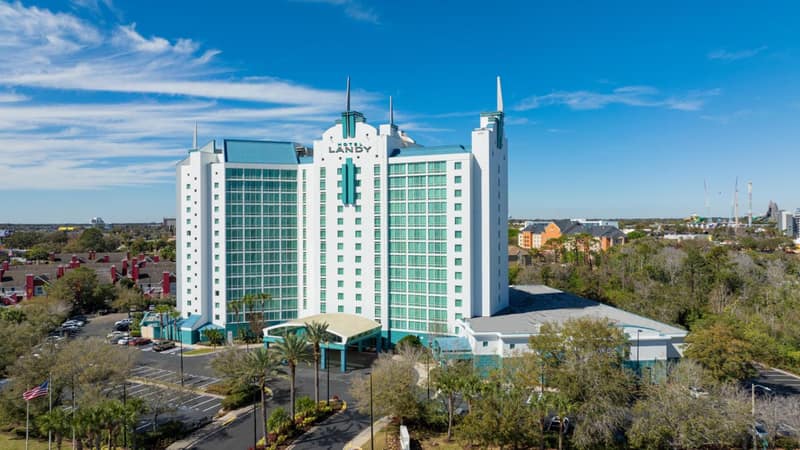 Hotel Landy Orlando Universal Blvd, a Tribute Portfolio Hotel — hotel building
