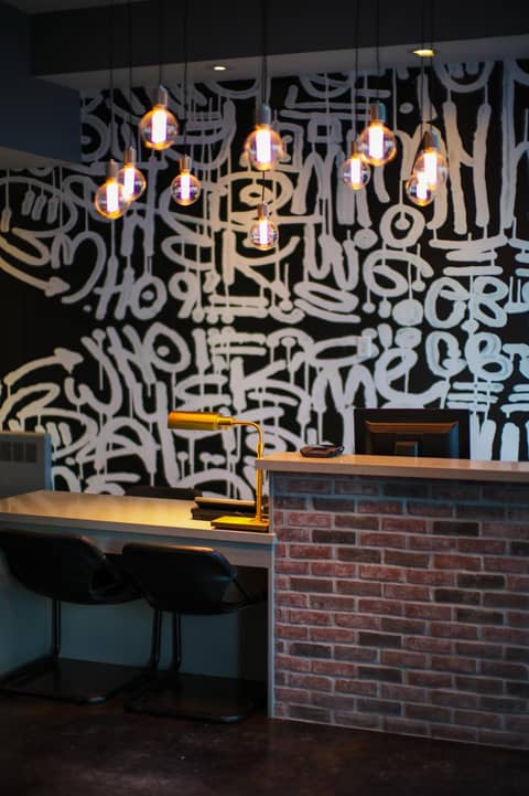 Hotel Garrett — recepcion & lobby