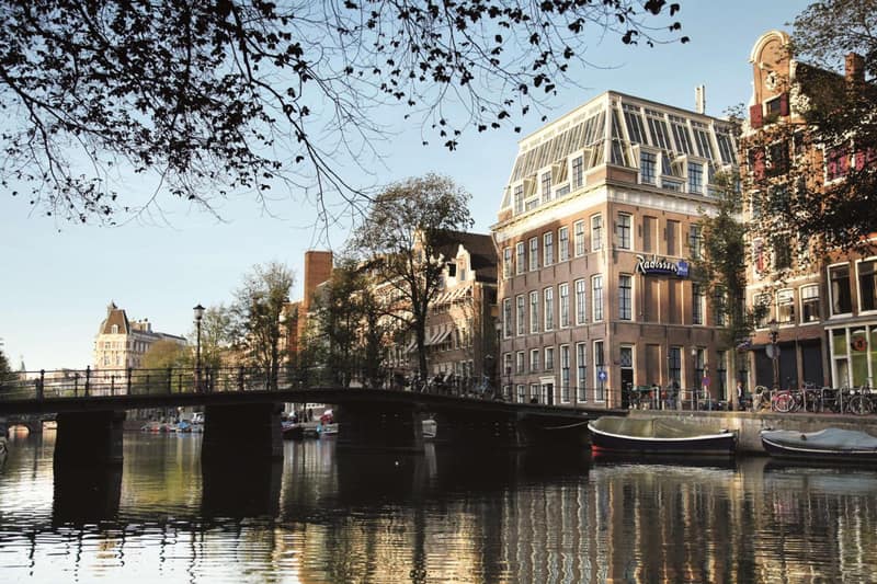 Radisson Blu Hotel Amsterdam City Center — building