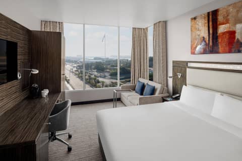 Holiday Inn Express Dubai Jumeirah an IHG Hotel — hotel room
