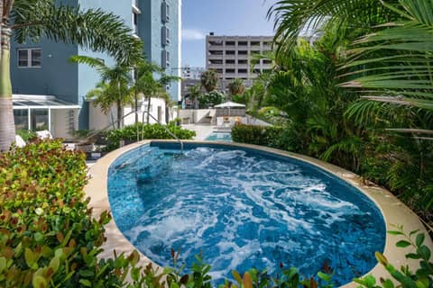 Condado Palm Inn San Juan Tapestry Collection by Hilton — photo 6
