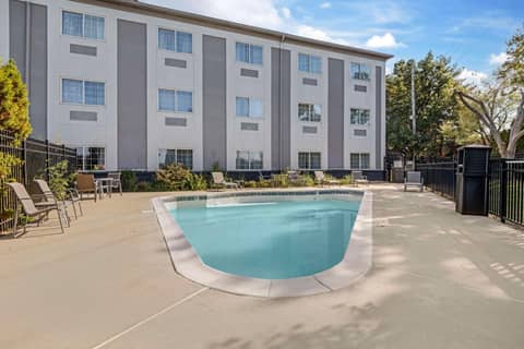 Best Western Louisville Airport Expo — photo 7