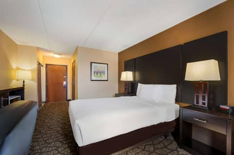 Best Western Detroit Livonia — photo 7