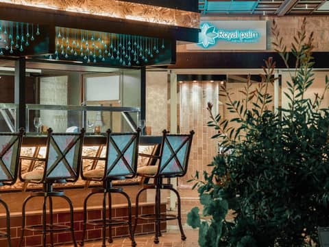 Mitsis Royal Mare — dining
