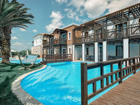 Mitsis Royal Mare — recepcion & lobby