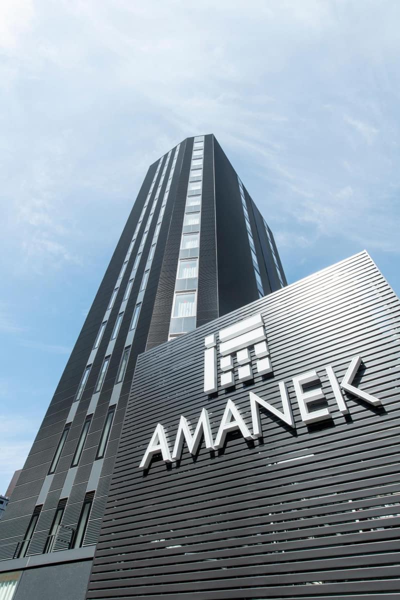 HOTEL AMANEK Shinjuku Kabukicho — building