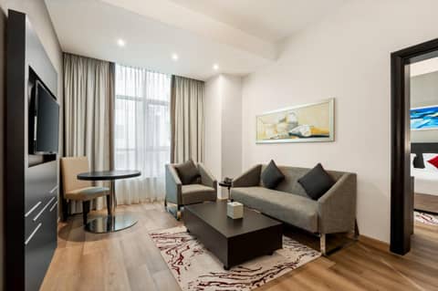 Ramada by Wyndham Dubai Barsha Heights — photo 2