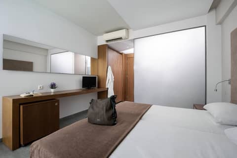 Oktober Downtown Boutique Hotel — photo 2