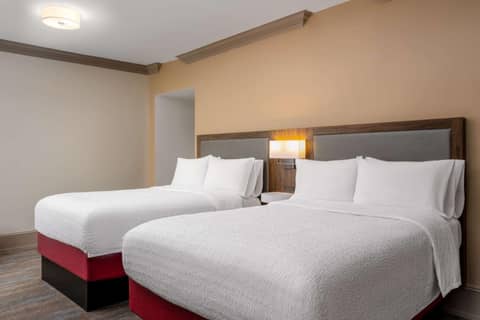 Hampton Inn & Suites New Orleans Canal St. French Quarter — photo 3