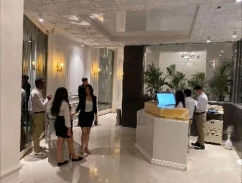 Panorama Ramsis Hotel & Cafe — human